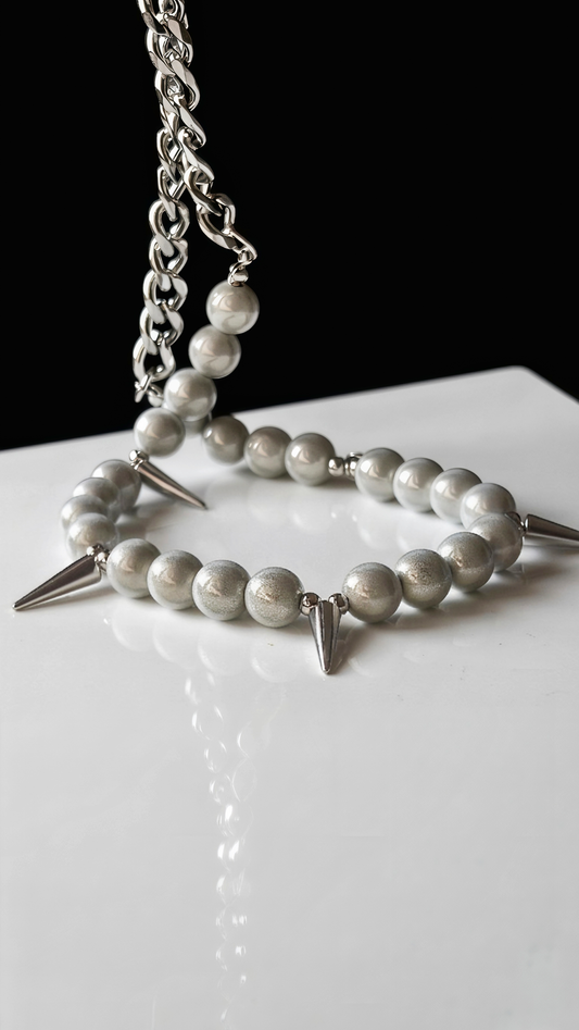 Pearl Spike Neckpiece