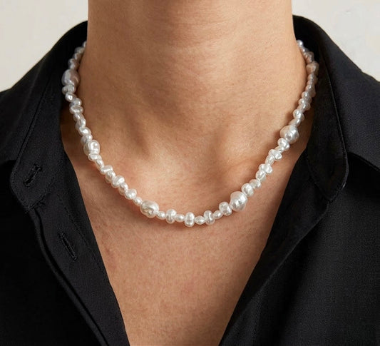 White Pearl Neckpiece
